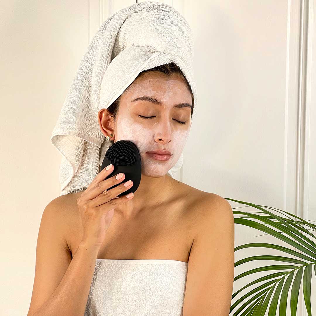 Isla Facial Cleansing Brush